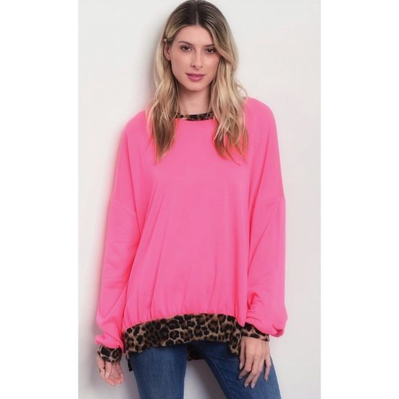 Hot Pink Leopard Print oversized pullover - Picture 2 of 4